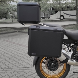 Side pannier system BMW R 1200/1250 GS LC (13-22) for ADV rack.